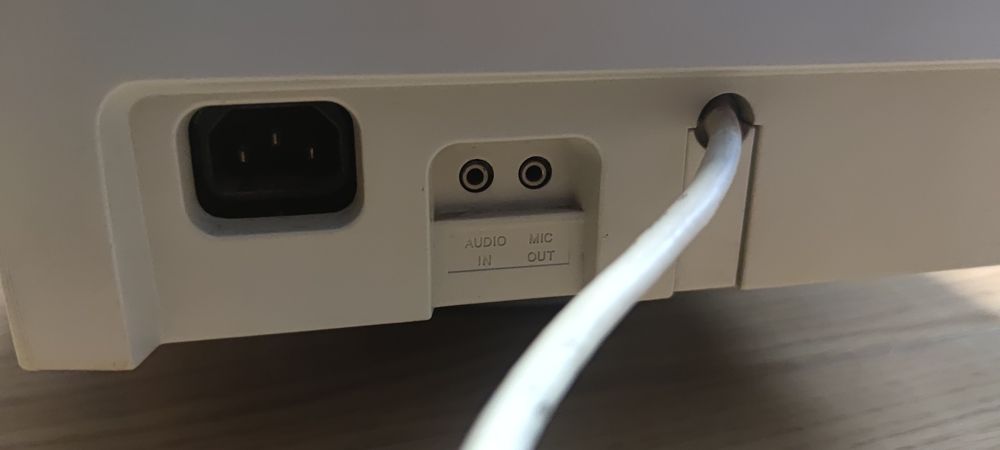 Monitor LG Studioworks 57M