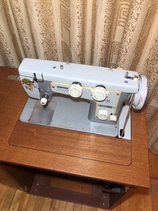 Швейная машина Подольск