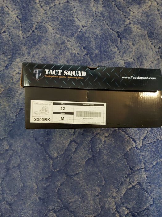 Ботинки трекинговые   45 р.