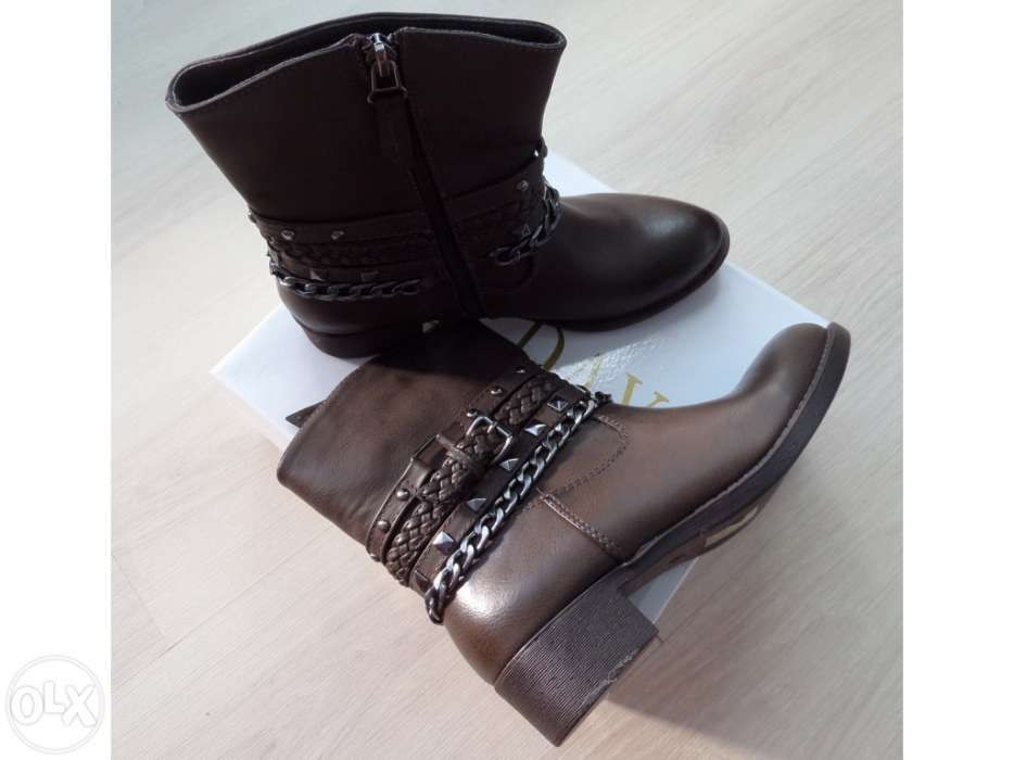 Botas castanhas novas 37