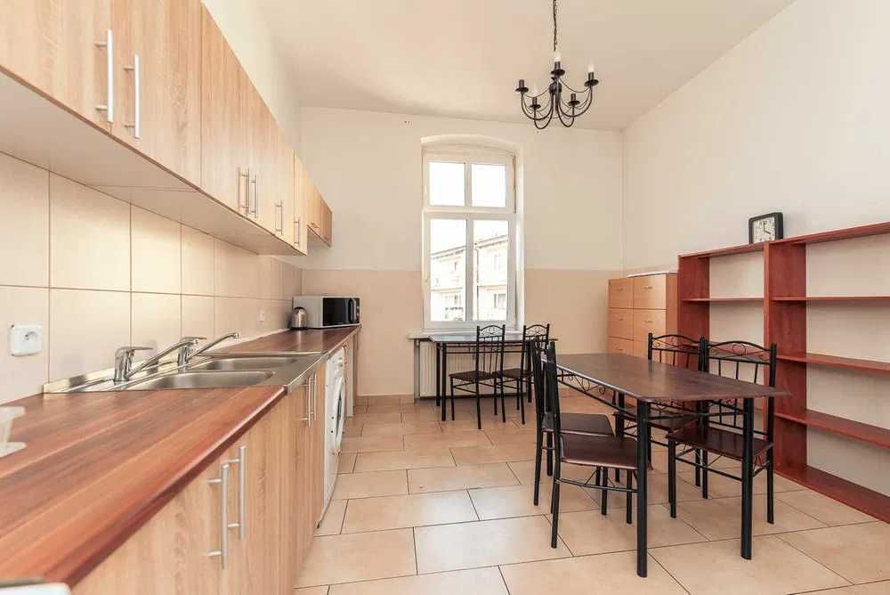 Метро Оболонь - 5 минут пешком Хостел 500 грн. неделя проживания