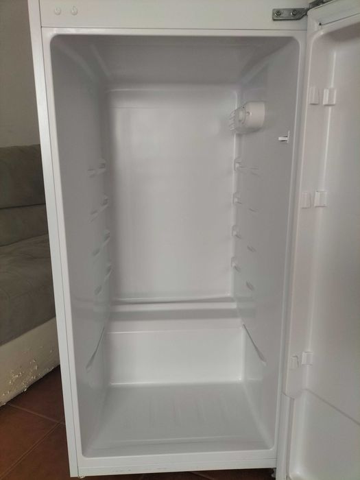 Frigorífico Combinado Kunft Pouco Uso