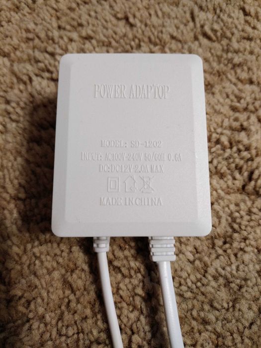 Блок живленя 12В 2А