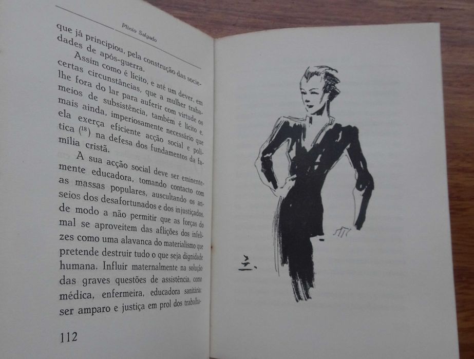 A Mulher no Século XX de Plínio Salgado - 1º Edição 1946