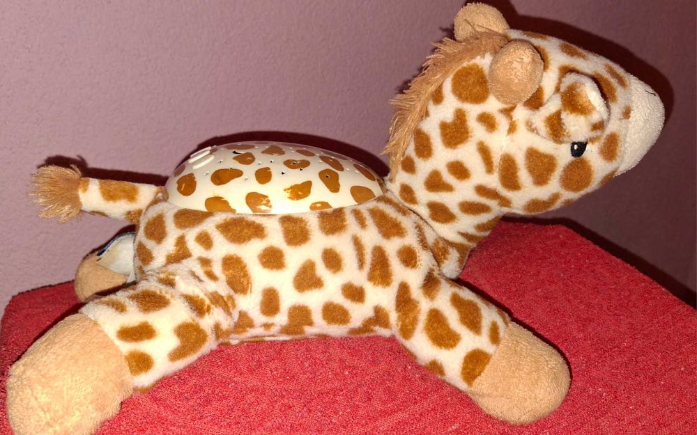 Жираф іграшковий