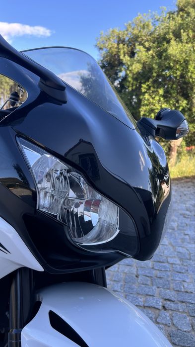 Honda CBR1000RR Fireblade 2009 | Apenas 11.500 km | Excelente Estado
