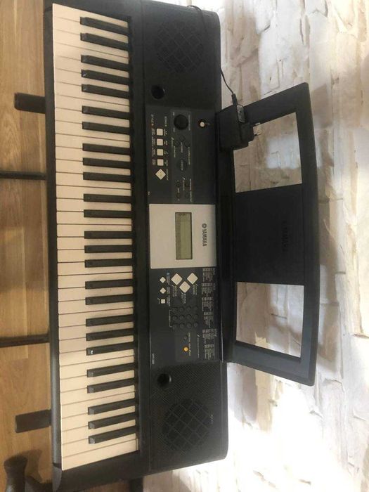 синтезатор Yamaha YPT-230