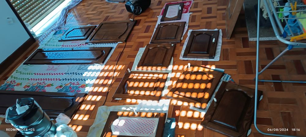 vários serviços pintura acabamos de móveis limpeza de terrenos