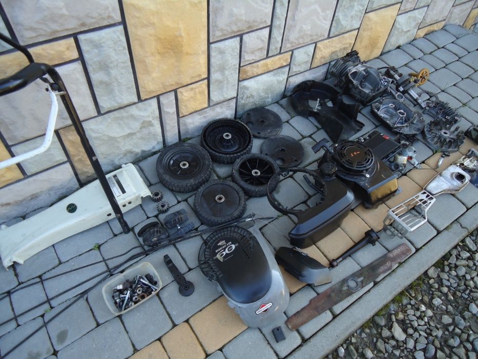 Silnik Briggs Stratton 600 Części