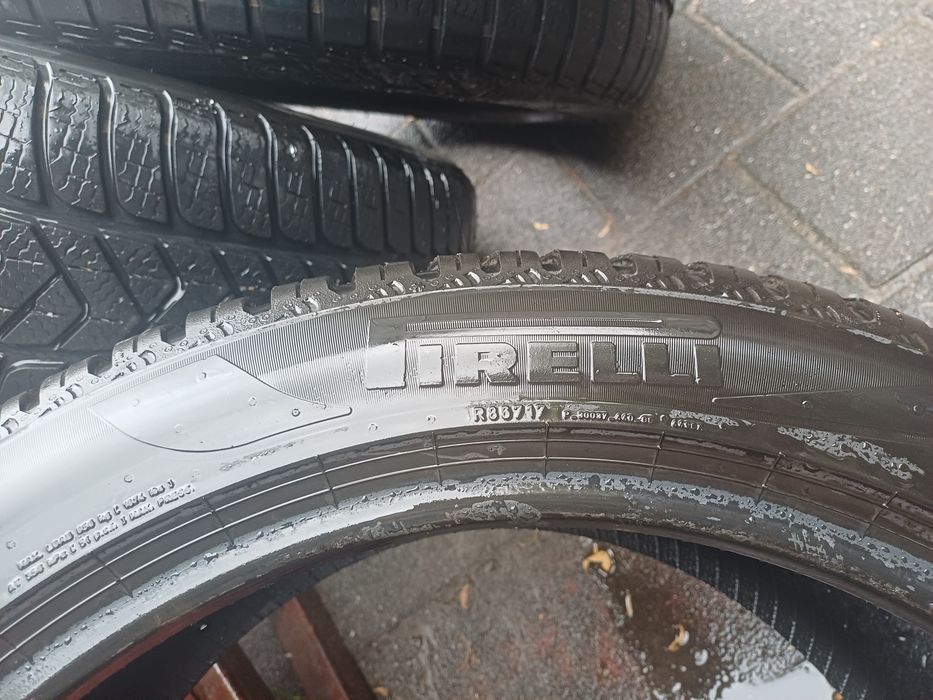 245/45/19 pirelli wielosezon