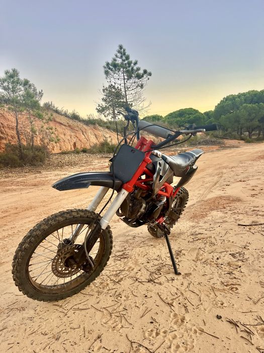 Vendo PitBike 125cc TOX Knight