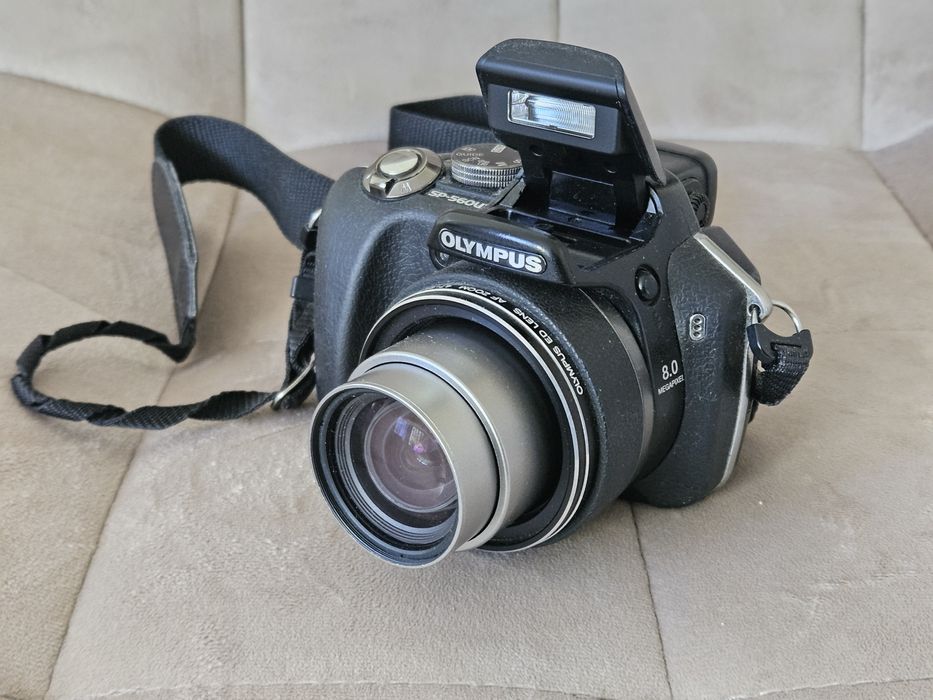 Olympus SP-560uz aparat cyfrowy