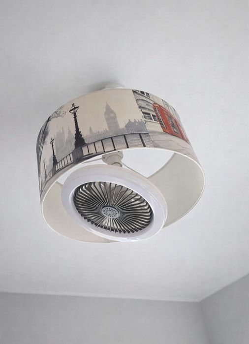 Candeeiro de teto com motivos de Londres com ventilação