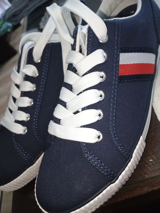 Tommy Hilfiger trampki 37 rozmiar
