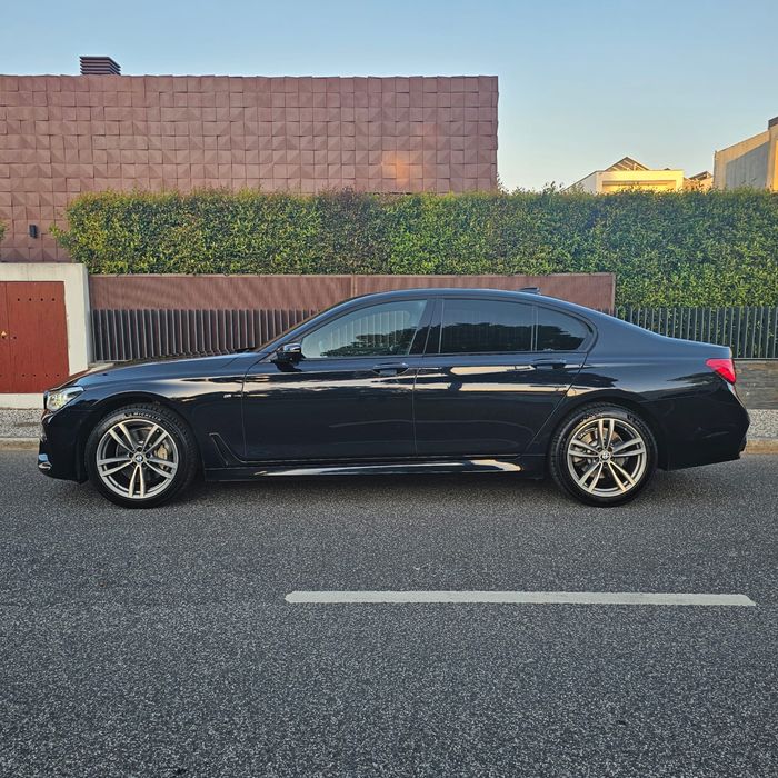BMW 725 — fotografia 5