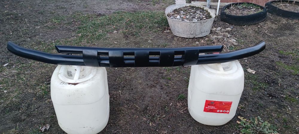 Нержавіючий захист переднього бампера на Mitsubishi Padgero Sport  2 (