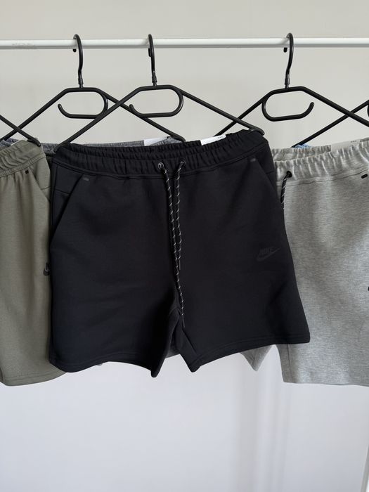 Шорты Nike Tech Fleece (найк теч флис)