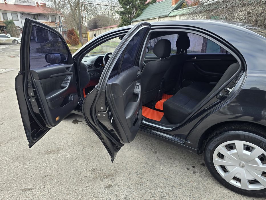 Продам Toyota Avensis T25 2007 рестайлінг