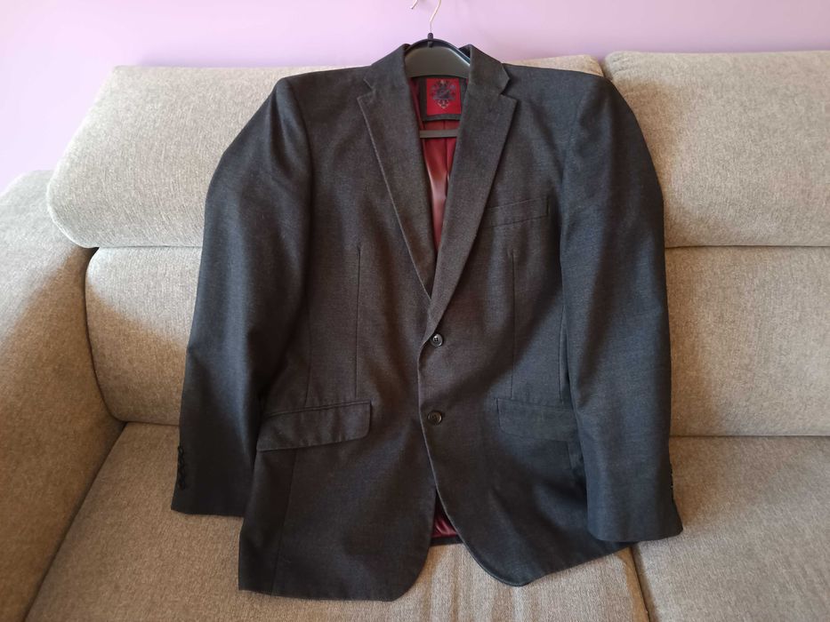 Stylowa Marynarka Angelo Litrico - Rozmiar 175-180cm.