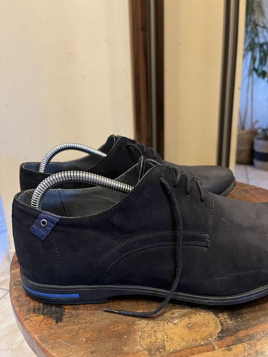 Buty          męskie