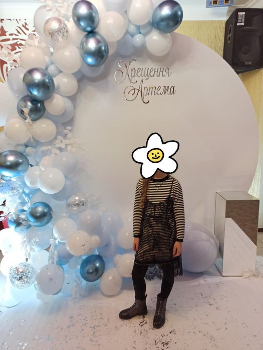 Стильне плаття на дівчинку