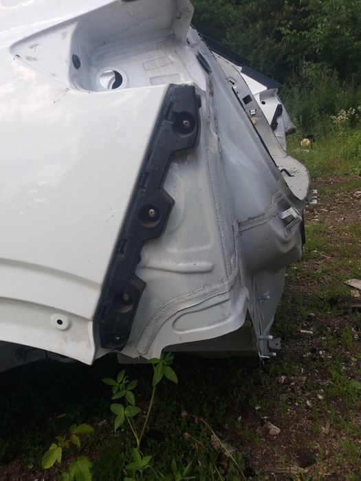 Кріплення бампера направляюча бампера 42766654 Chevrolet Bolt EUV