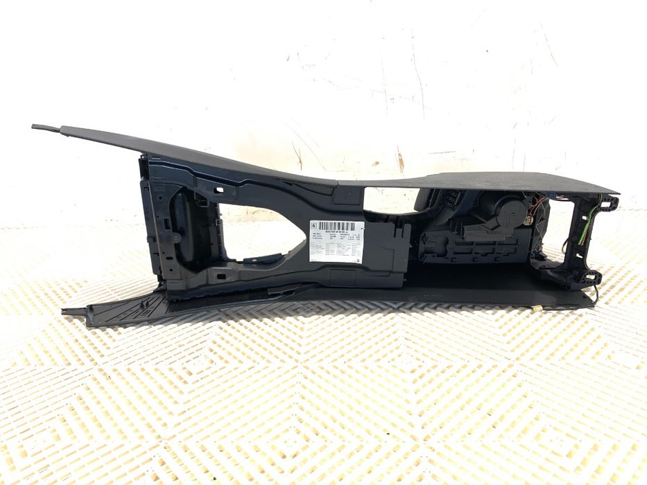 TUNEL ŚRODKOWY BMW E90 Sedan/Limuzyna 04-12 KONSOLA