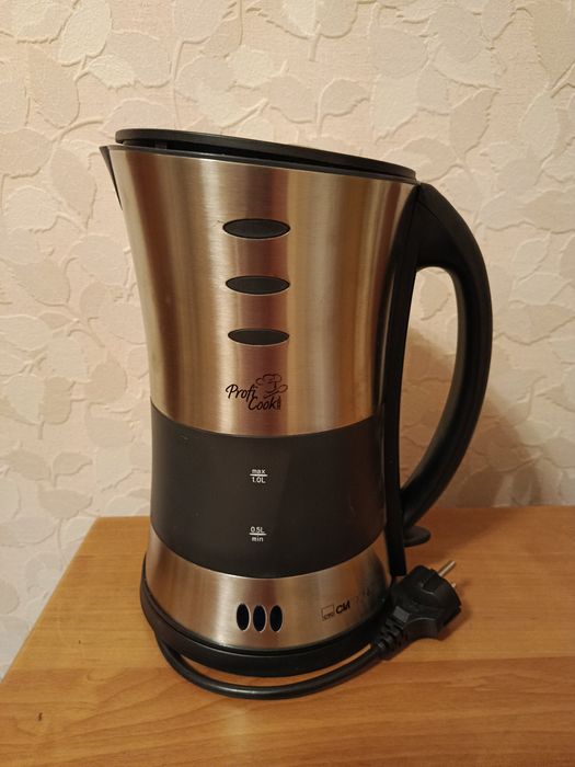 Електрочайник  Profi Cook