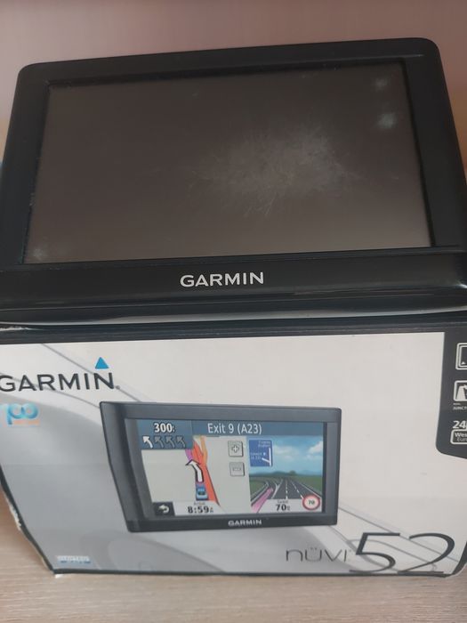 Навігатор Garmin nuvi 52