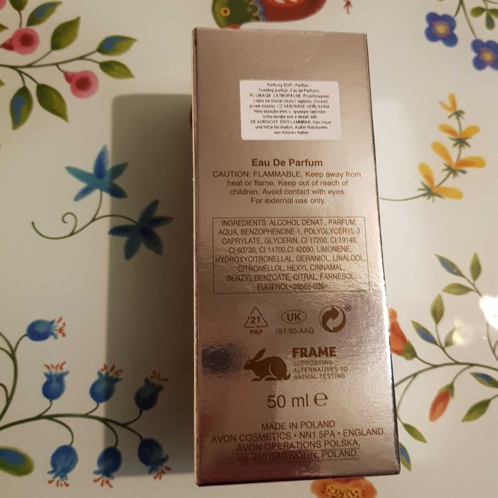 Tresell perfumy dla niej 50 ml. Avon Uwodzicielski zapach