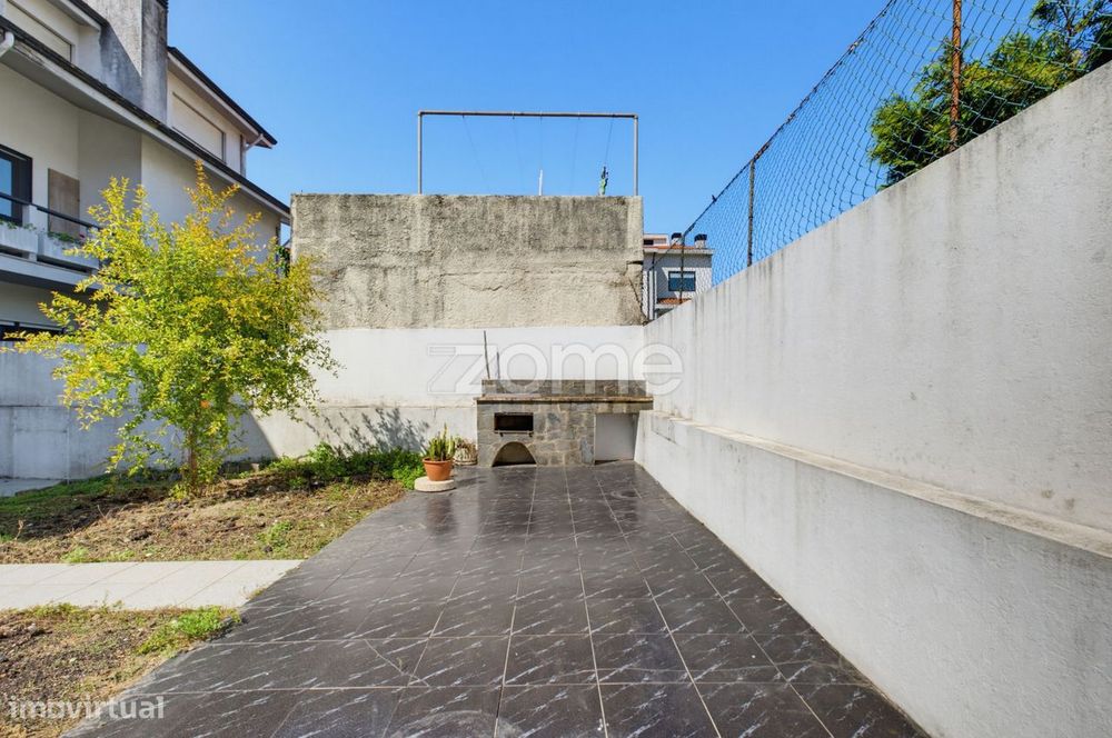 Moradia T4 / T5 com Garagem | Quinta das Rosas, Vilar do Paraíso