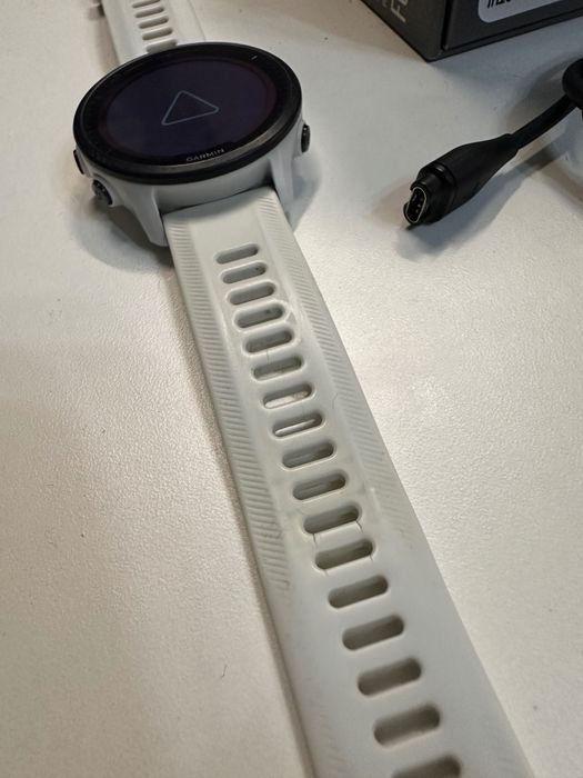 Garmin Forerunner 955 Solar biały używany stan dobry