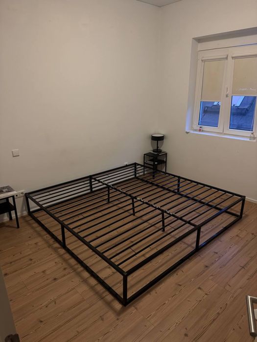 Cama de casal em metal preta – vidaXL