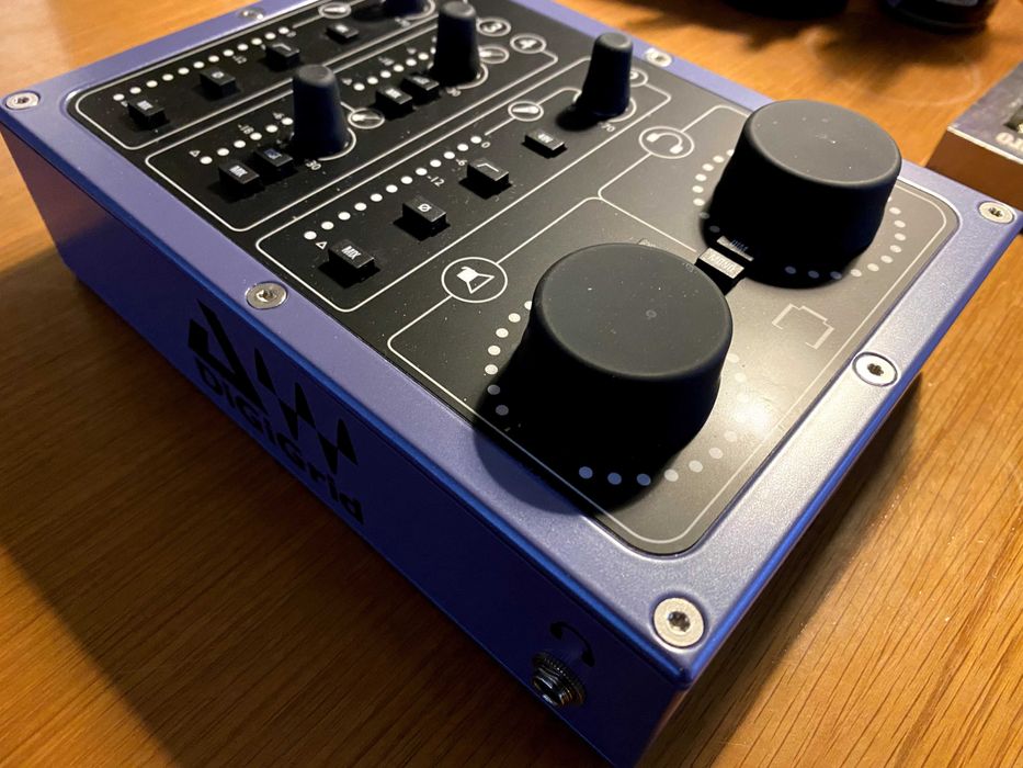 Interface DiGiGrid D