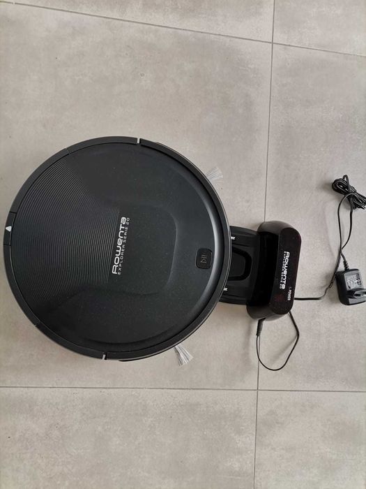 Aspirador Robot Rowenta sem uso