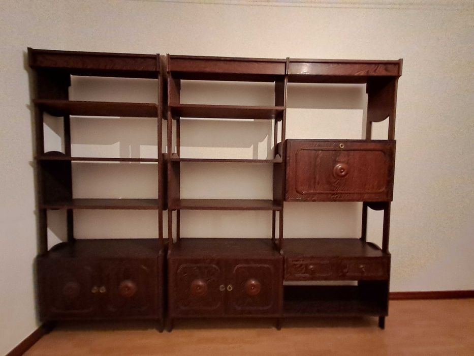 Estante em Jambire