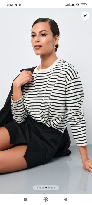 Джемпер жіночий з довгим рукавом