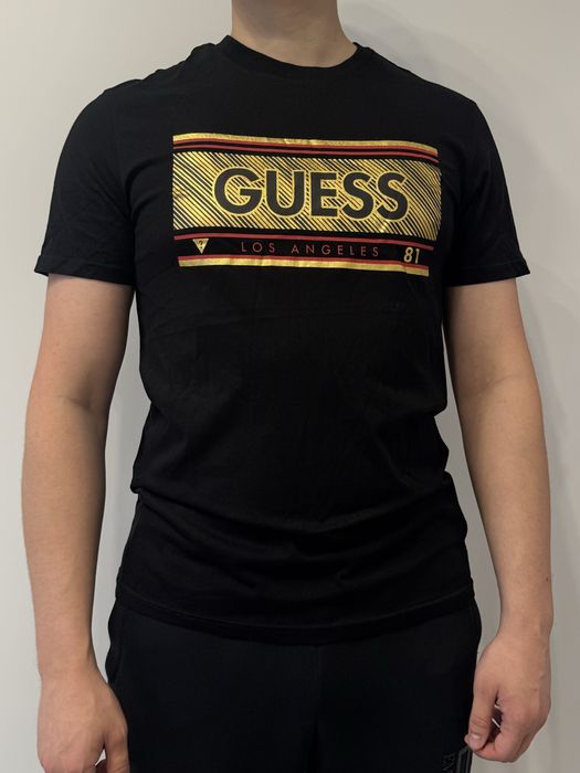 Нова футболка GUESS, розмір L