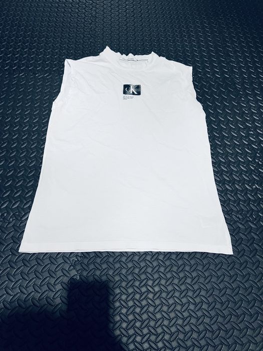 Безрукавка, calvin klein
