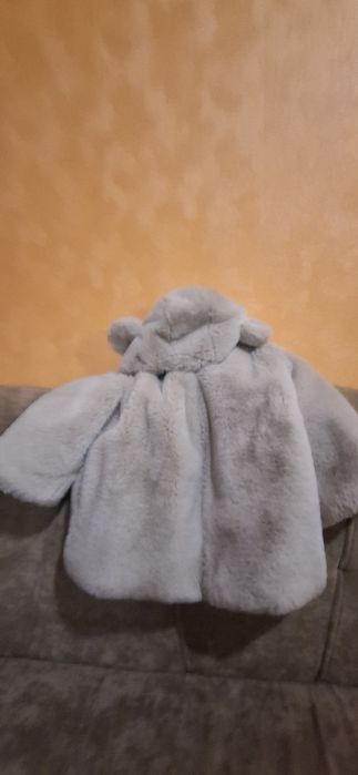Продам дитячу шубку