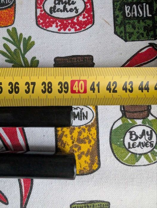 Трубки металеві фарбовані