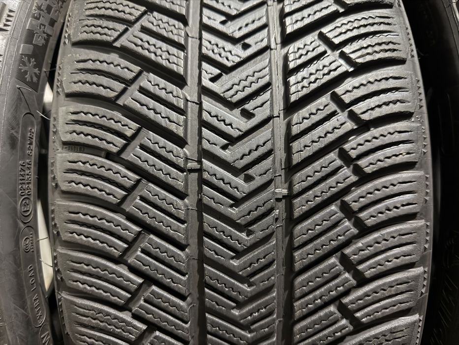 245/35 275/30 Michelin PA4