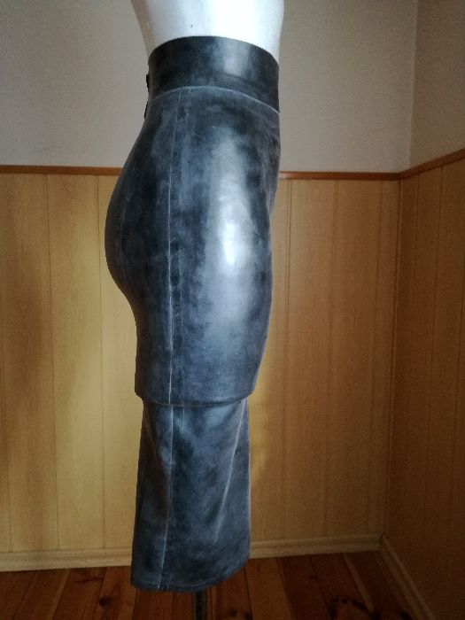 Latex 100% spódnica ołówkowa roz.32 ( XXS ) Kolor Czarny