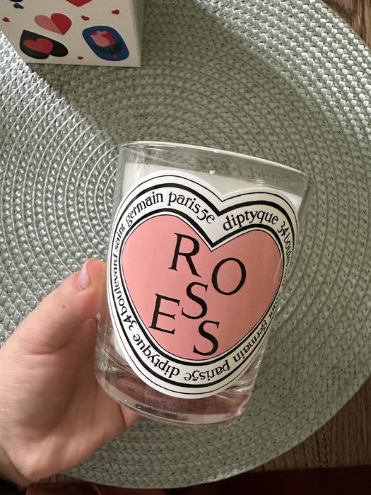 Лімітовані свічки Valentine's Baies & Roses ( рожева )