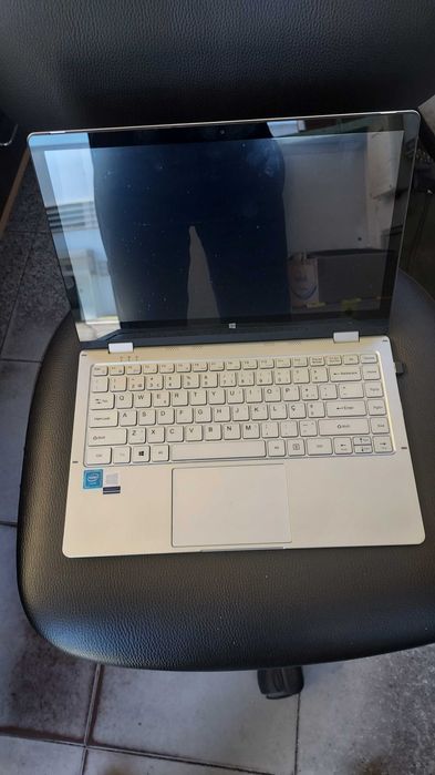 Computador portátil hibrido