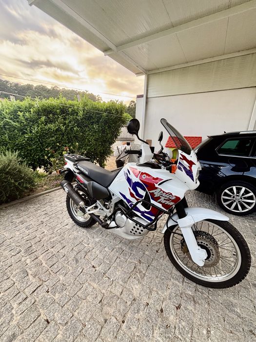 Africa Twin 750 RD07
