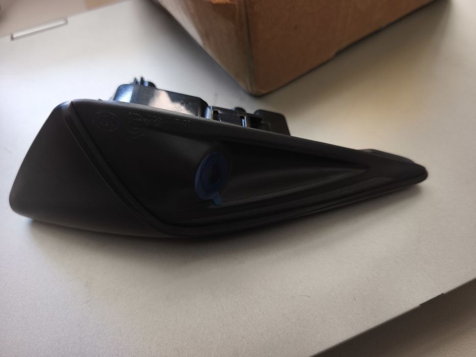 Câmeras laterais Tesla model 3 novas