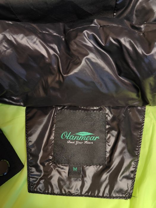 Продам зимнюю куртку,почти новая.