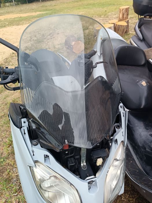 Szyba,owiewka Yamaha xmax n.model