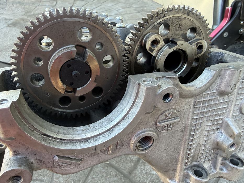 Sprzedam po regeneracji, nieużywaną głowicę do silnika BMW M57 306D4